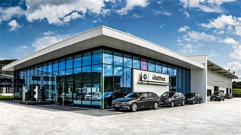 Autohaus bmw - ST LOUIS BMW DEALER SERVING CLAYTON MISSOURI. Whether you are looking for a new BMW 228i, 330i, 530i, 540i, M5, M8, M235i, M340i, M550i, M850i, X1, X2, X3, X5, X6, X7 or a pre-owned luxury car or suv, auto financing options, BMW service, or figuring out what auto part you might need, Autohaus BMW is ready to help you!